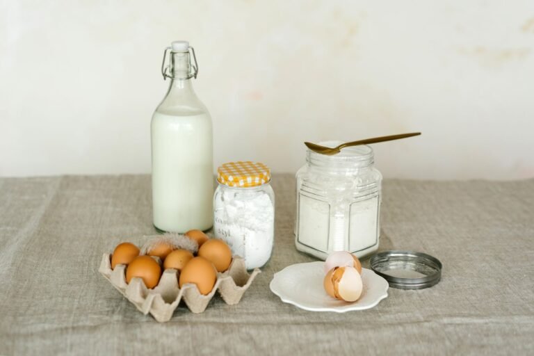 What Is the Difference Between Baking Powder and Baking Soda?